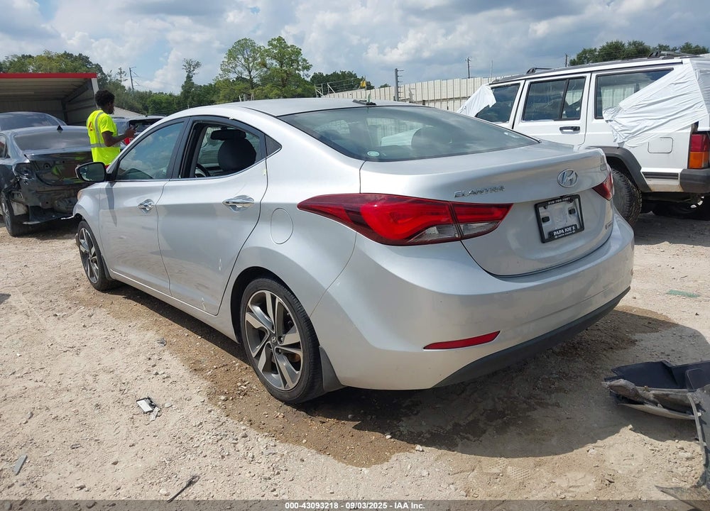 2015 HYUNDAI ELANTRA VIN: KMHDH4AE1FU285431