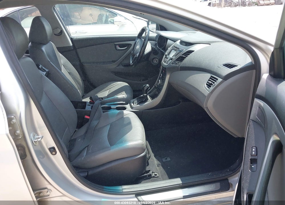 2015 HYUNDAI ELANTRA VIN: KMHDH4AE1FU285431