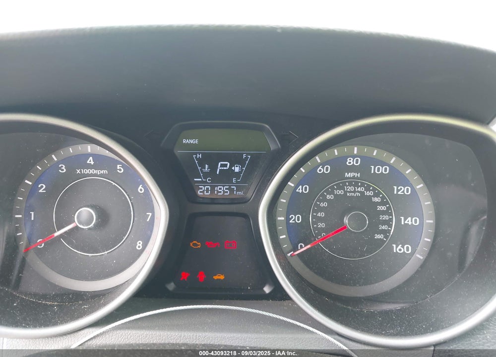 2015 HYUNDAI ELANTRA VIN: KMHDH4AE1FU285431