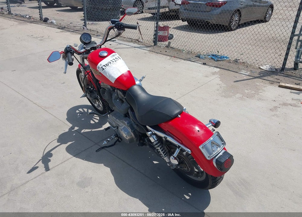 2010 HARLEY-DAVIDSON XL883 L VIN: 1HD4CR216AC402641