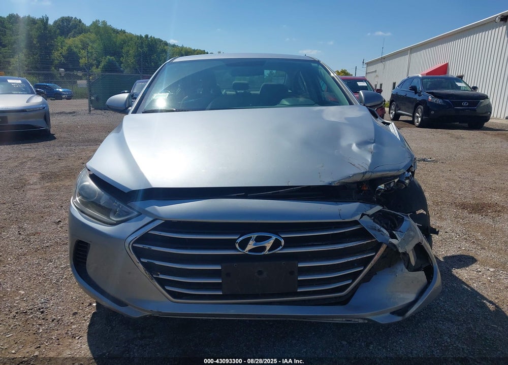 2017 HYUNDAI ELANTRA VIN: 5NPD74LF7HH193959