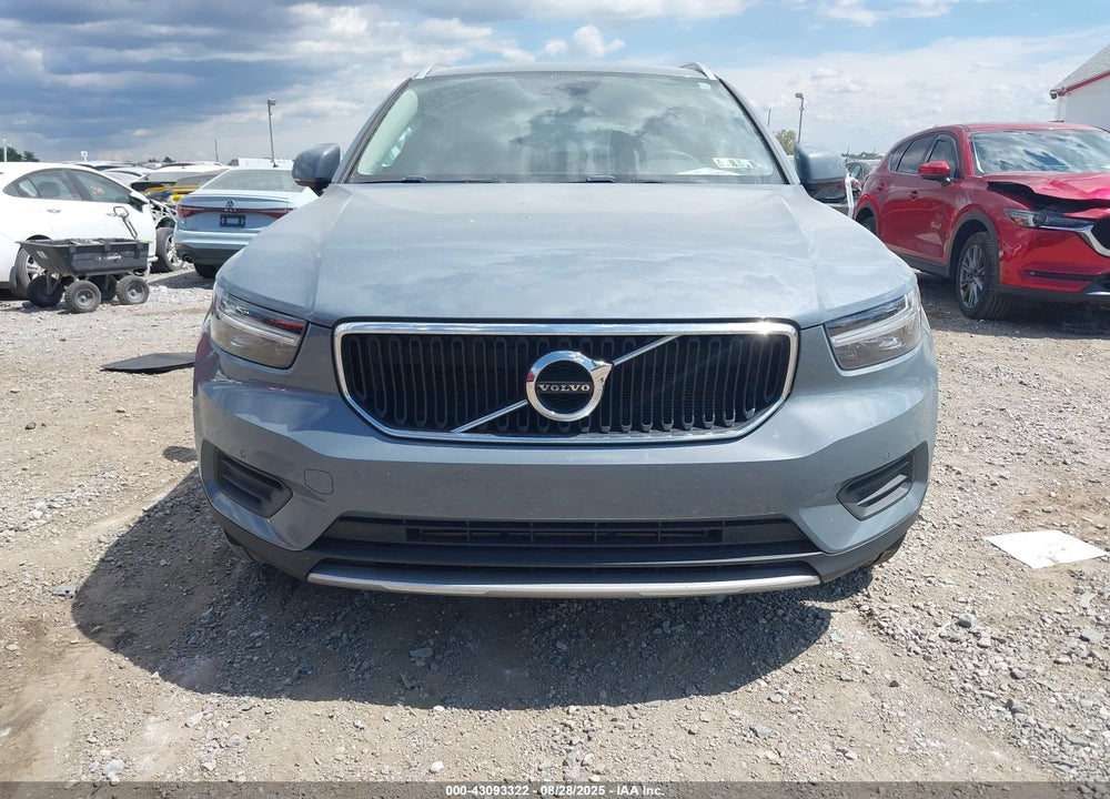 2020 VOLVO XC40 VIN: YV4162UK8L2248674