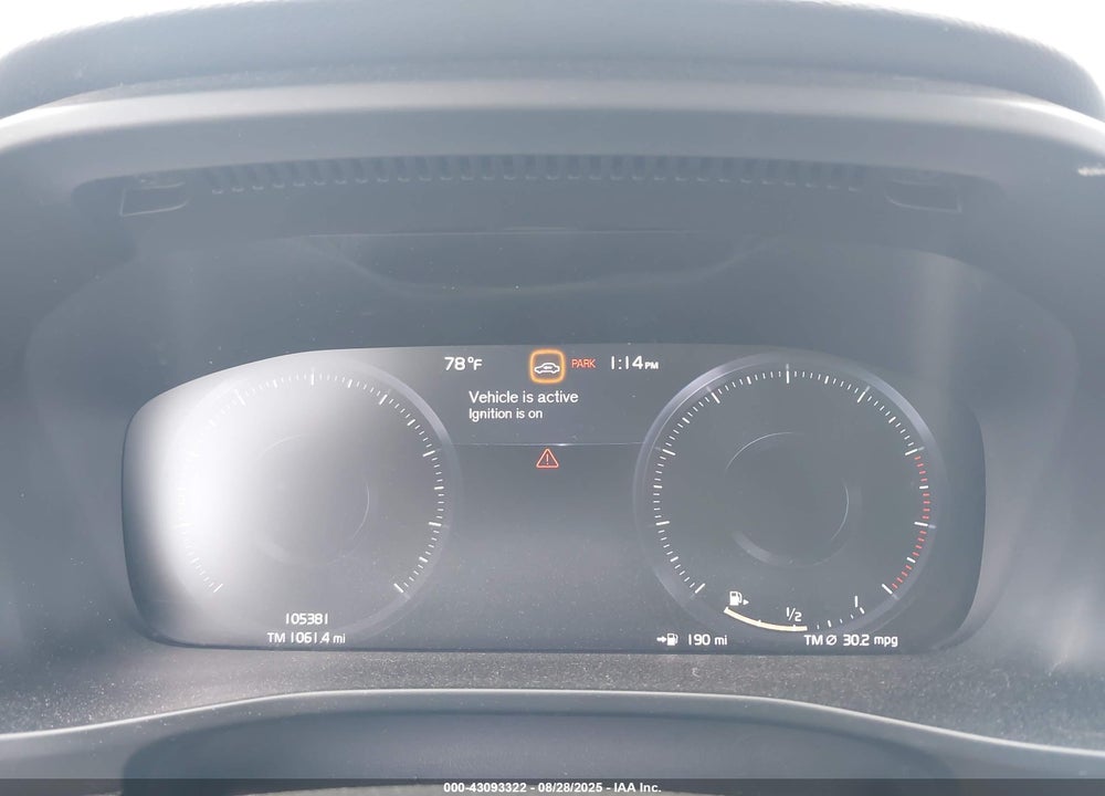 2020 VOLVO XC40 VIN: YV4162UK8L2248674