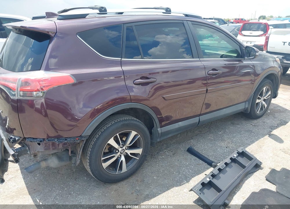 2017 TOYOTA RAV4 XLE VIN: 2T3WFREV1HW329752