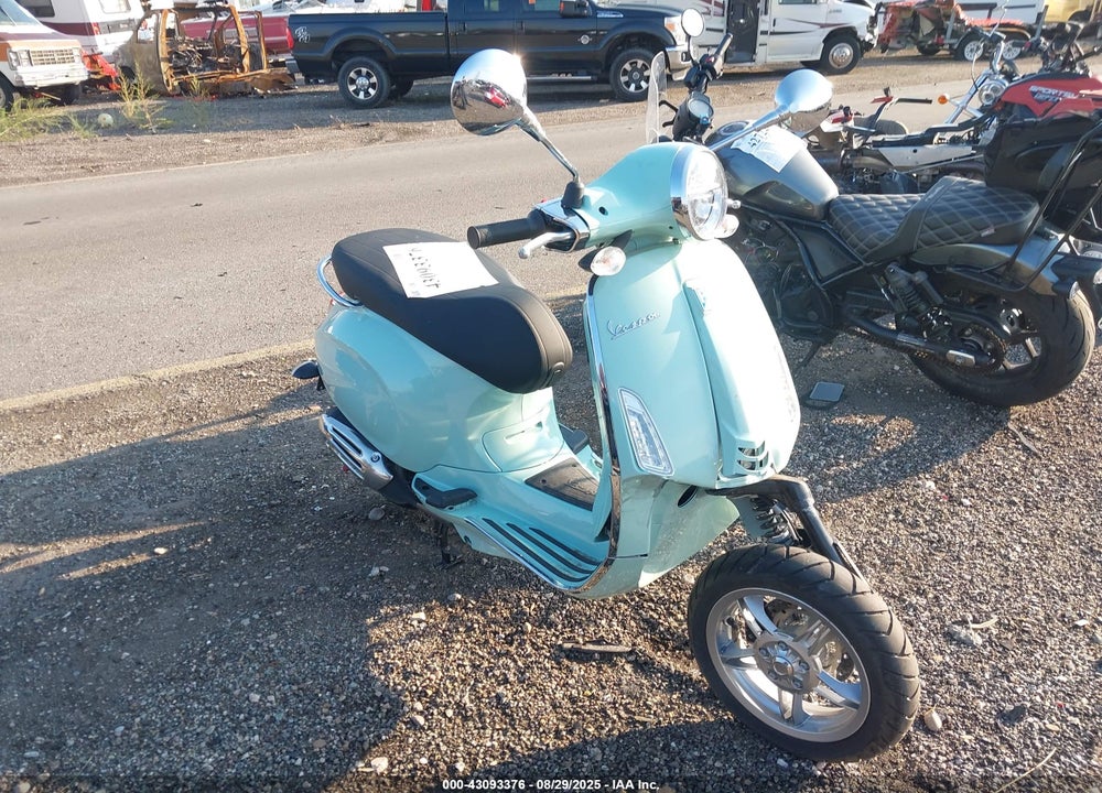 2024 VESPA PRIMAVERA/SPRINT 150 VIN: ZAPMD18G2R5100841