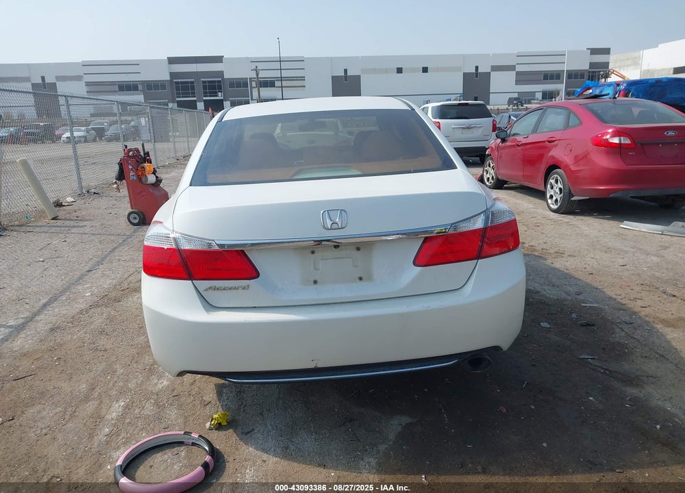 2013 HONDA ACCORD VIN: 1HGCR2F78DA055218