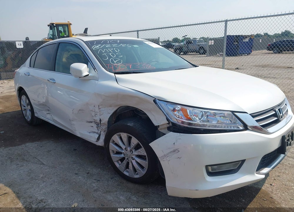 2013 HONDA ACCORD VIN: 1HGCR2F78DA055218