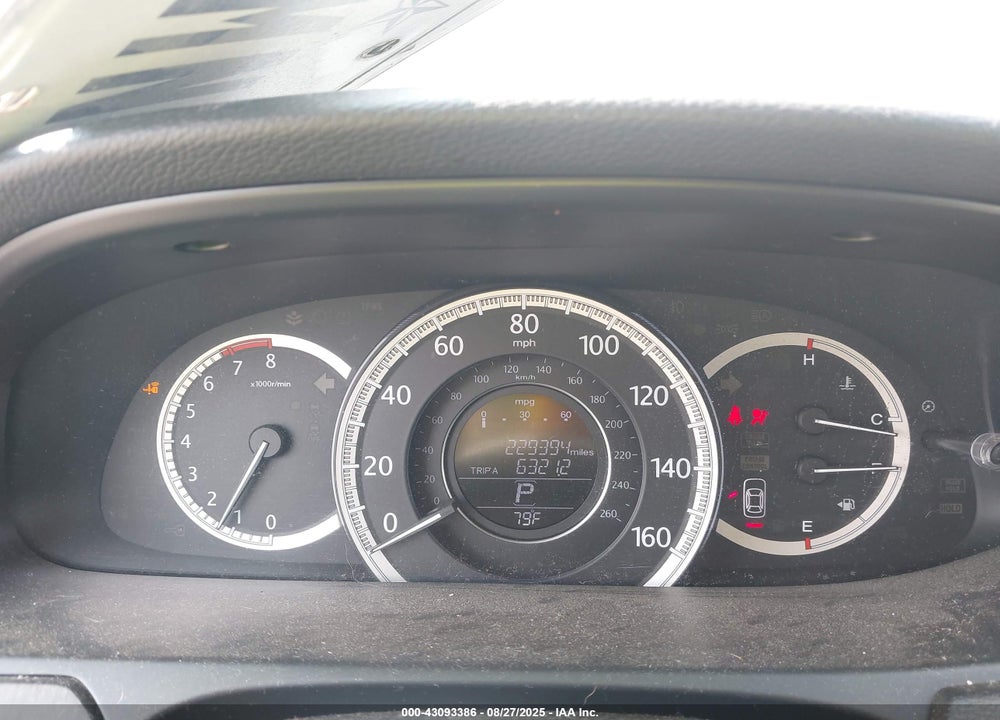 2013 HONDA ACCORD VIN: 1HGCR2F78DA055218