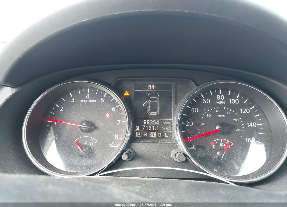 2015 NISSAN ROGUE SELECT S VIN: JN8AS5MV5FW752725