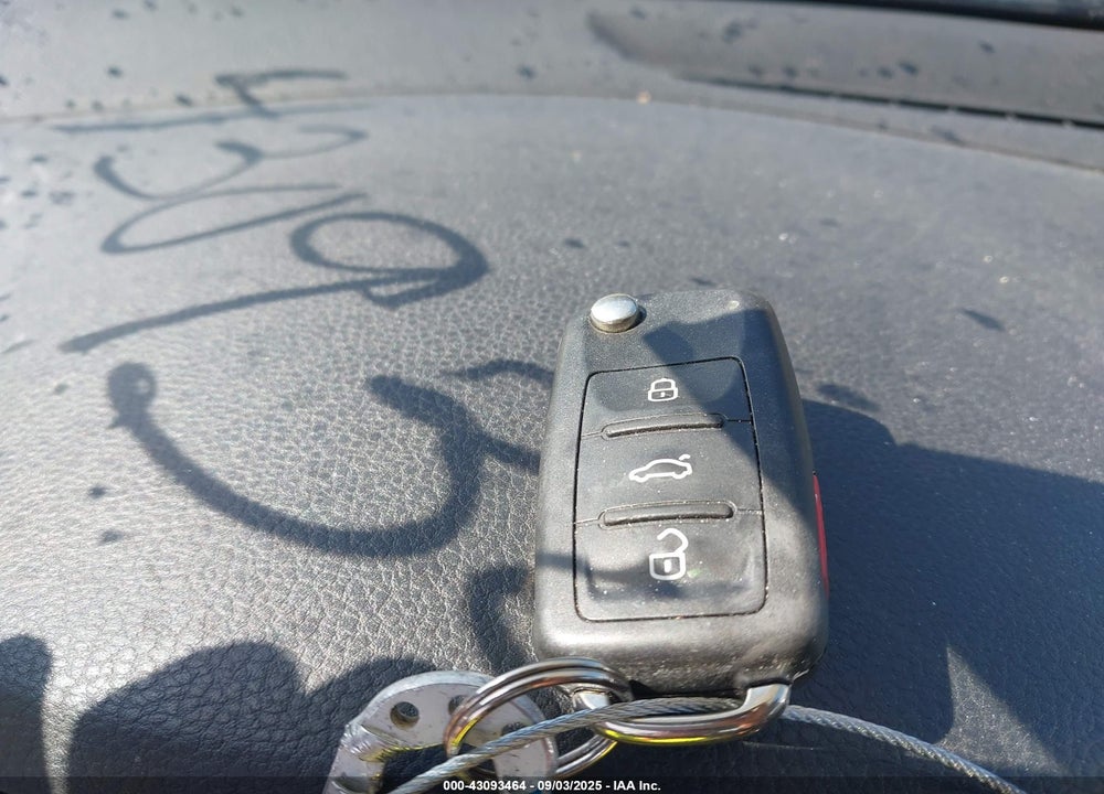 2017 VOLKSWAGEN JETTA VIN: 3VWL17AJXHM406660