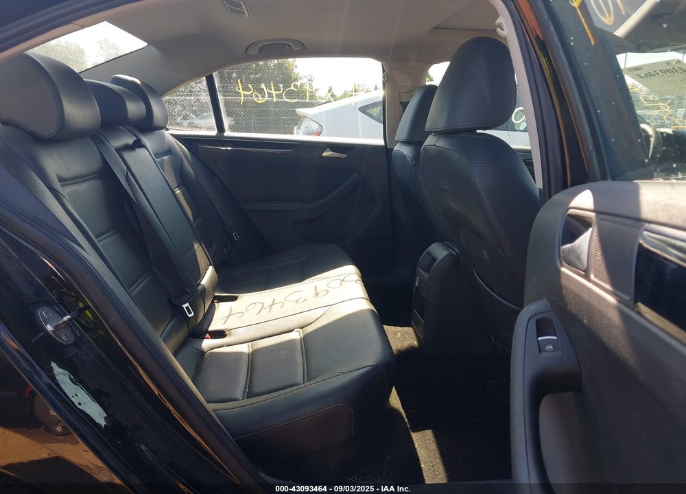 2017 VOLKSWAGEN JETTA VIN: 3VWL17AJXHM406660
