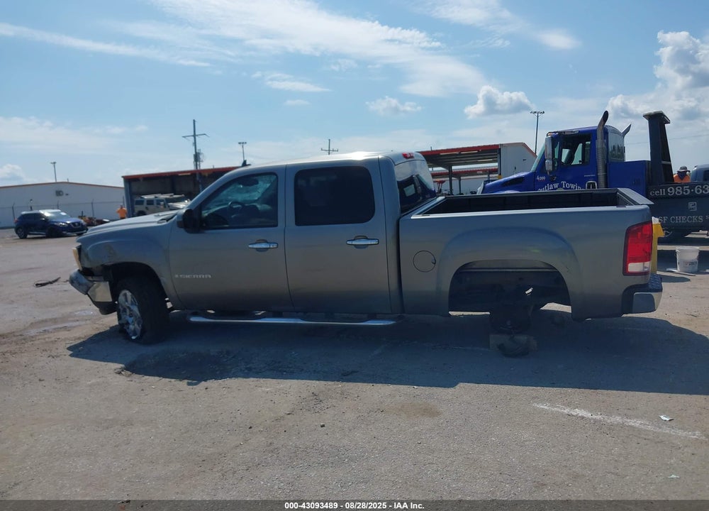 2007 GMC SIERRA 1500 SLE1 VIN: 2GTEC13C471565651