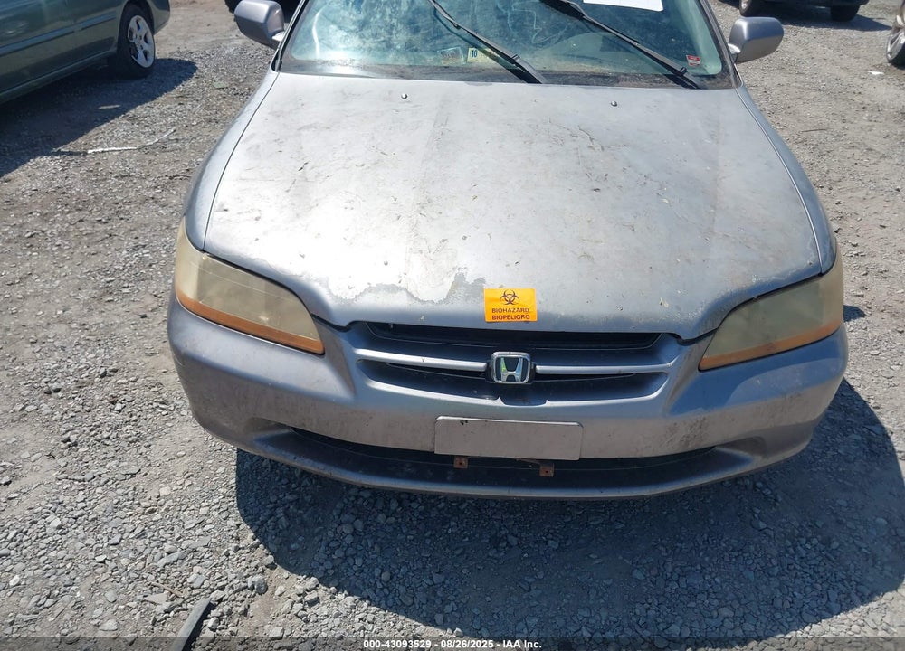 2000 HONDA ACCORD 2.3 EX VIN: 1HGCG5666YA086598