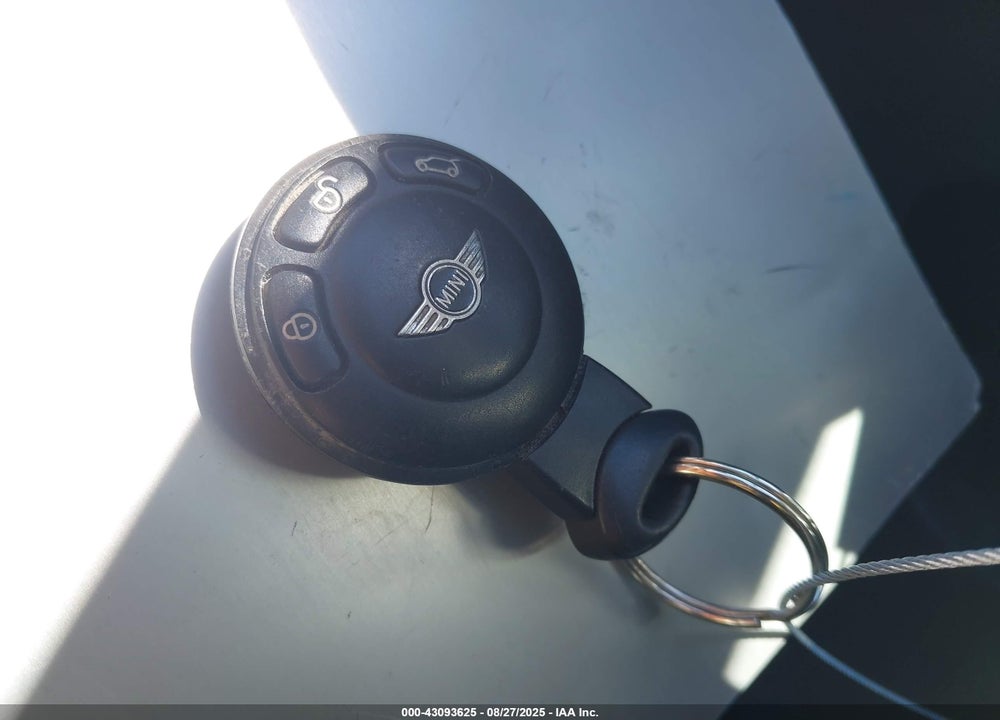 2013 MINI COUNTRYMAN VIN: WMWZB3C57DWM08764