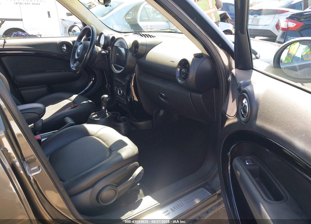 2013 MINI COUNTRYMAN VIN: WMWZB3C57DWM08764