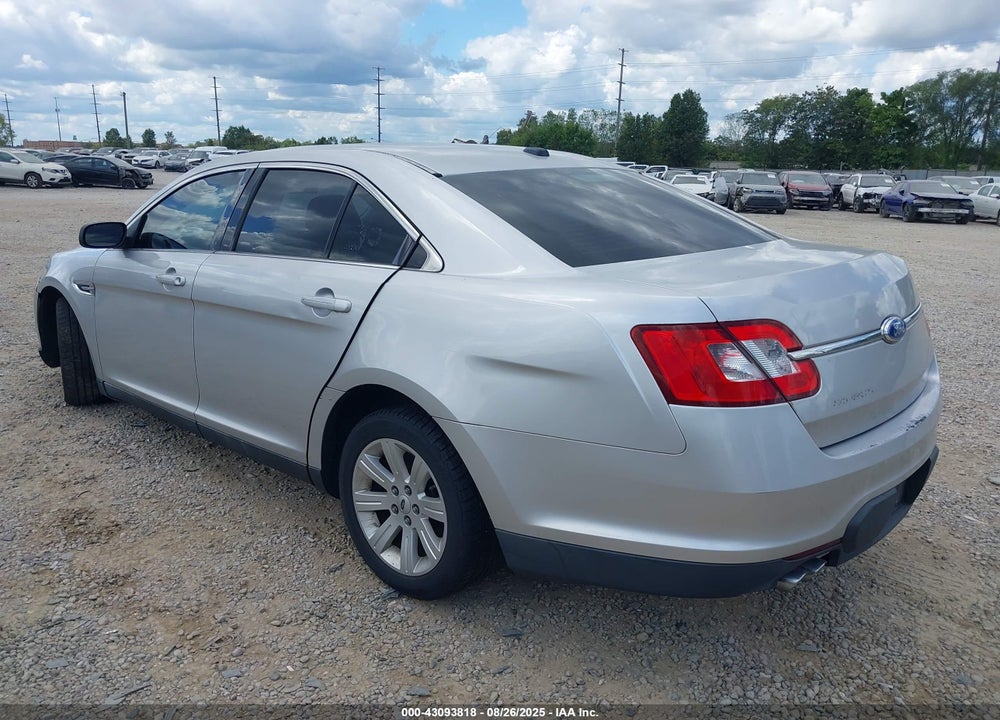 2011 FORD TAURUS VIN: 1FAHP2DW4BG179832