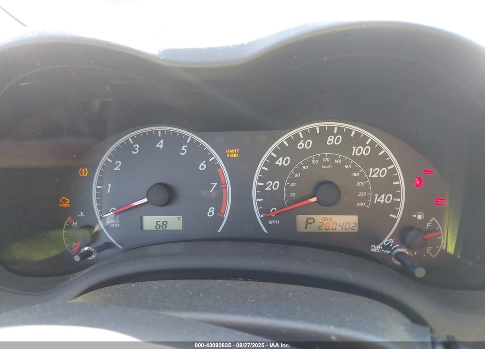2011 TOYOTA COROLLA VIN: 2T1BU4EE5BC727880