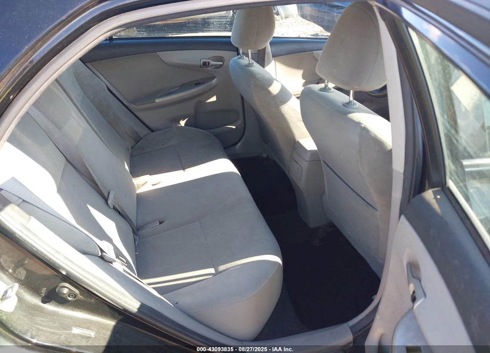 2011 TOYOTA COROLLA VIN: 2T1BU4EE5BC727880