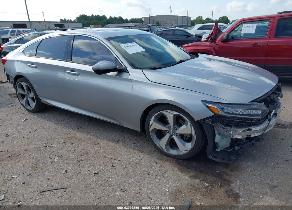 2018 HONDA ACCORD TOURING VIN: 1HGCV1F91JA065883