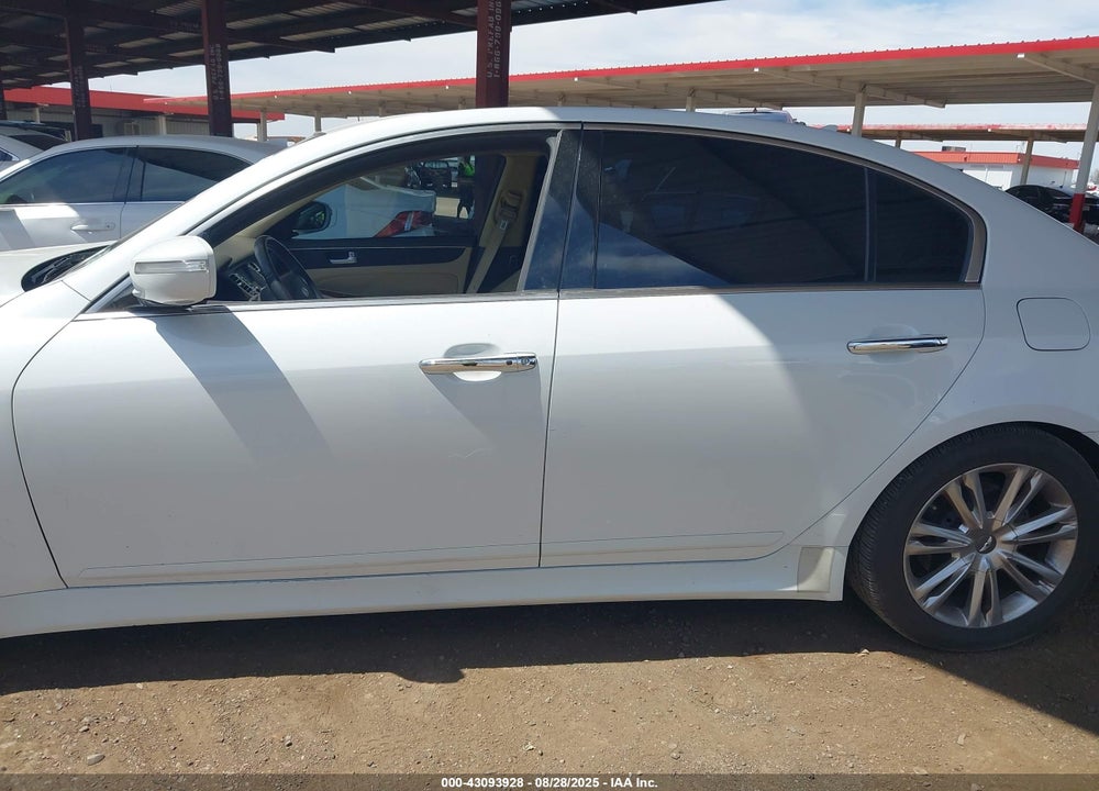 2013 HYUNDAI GENESIS VIN: KMHGC4DD5DU251150