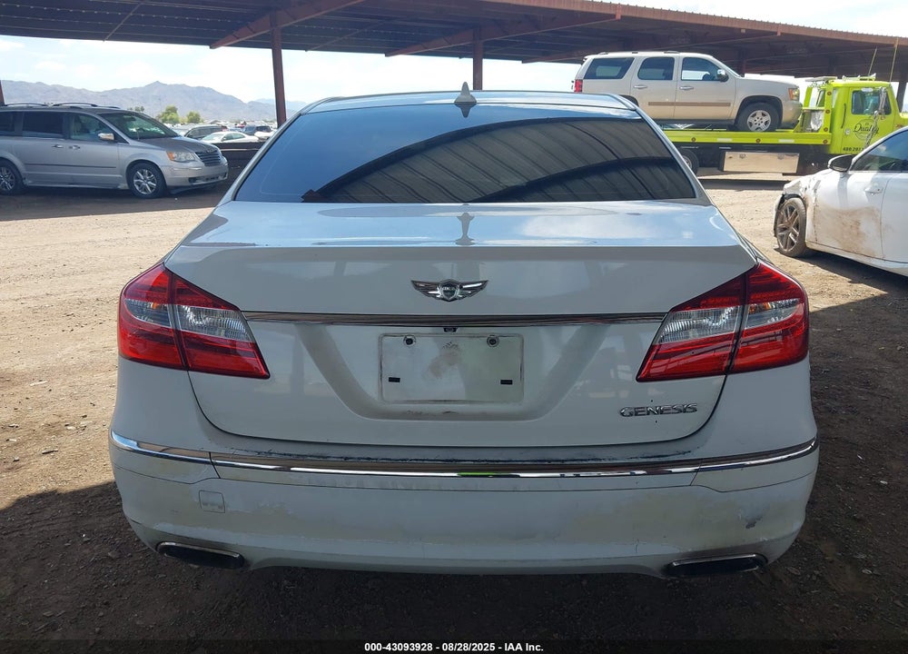 2013 HYUNDAI GENESIS VIN: KMHGC4DD5DU251150