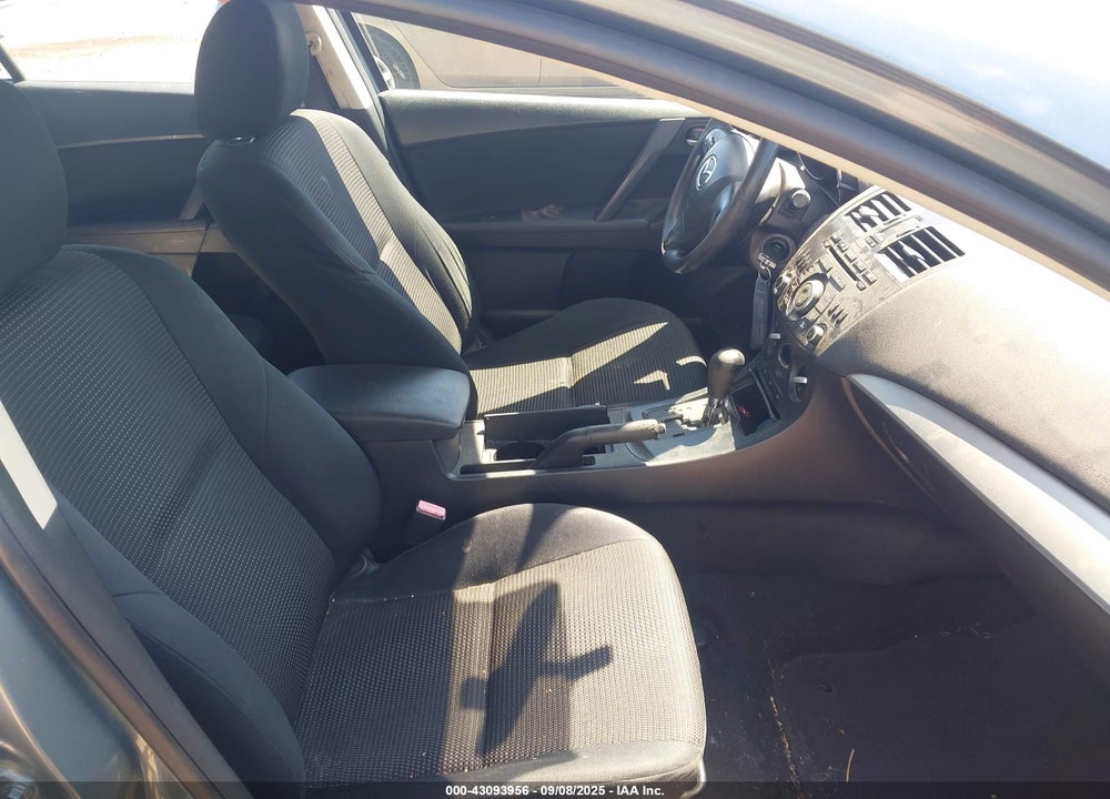 2013 MAZDA 3 VIN: JM1BL1TF4D1774449