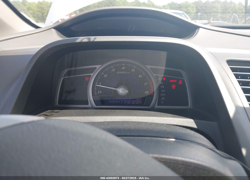 2009 HONDA CIVIC LX VIN: 2HGFG12689H520826