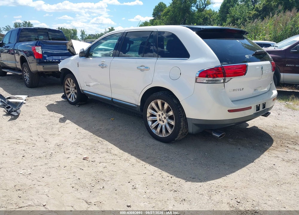 2011 LINCOLN MKX VIN: 2LMDJ8JK4BBJ25453