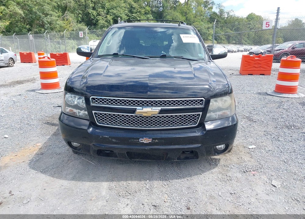 2010 CHEVROLET TAHOE LTZ VIN: 1GNUKCE06AR143416