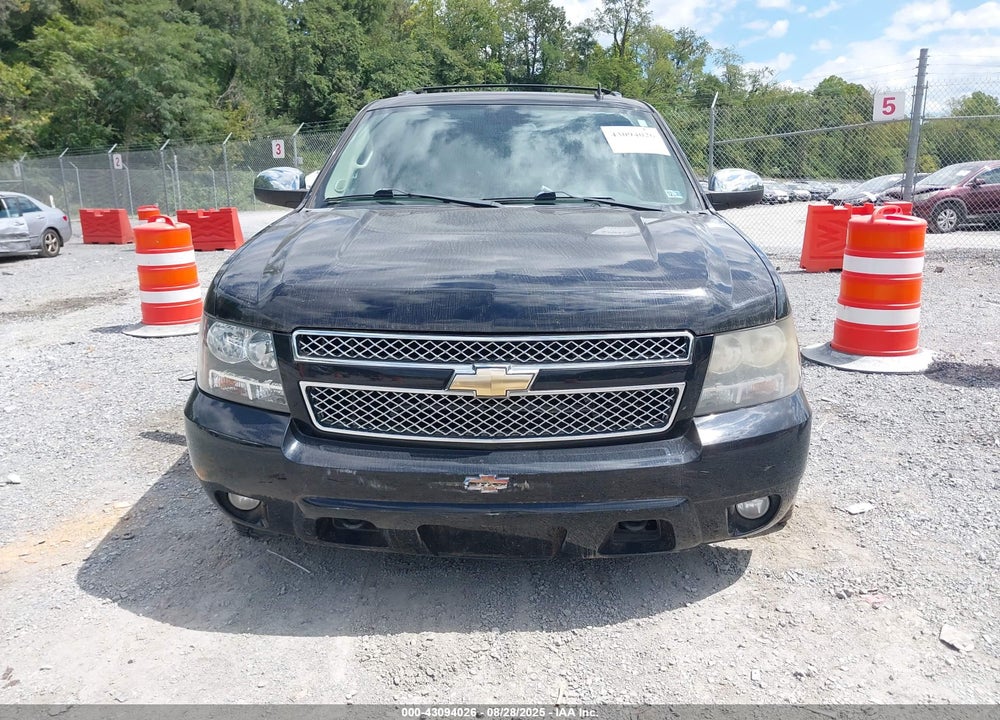 2010 CHEVROLET TAHOE LTZ VIN: 1GNUKCE06AR143416