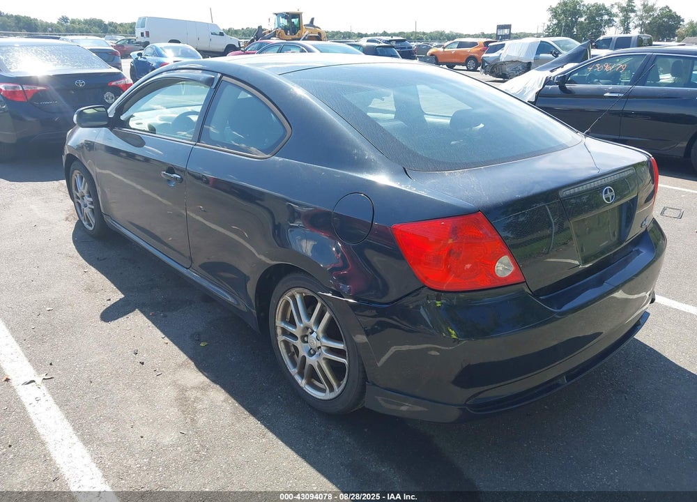 2007 SCION TC VIN: JTKDE177470157030