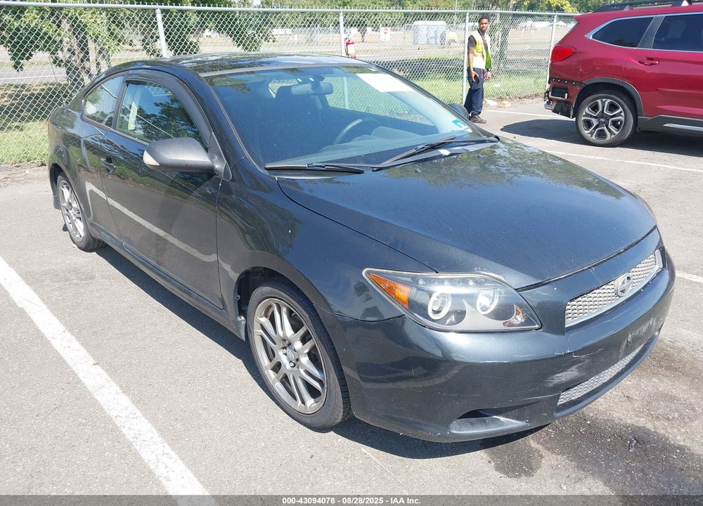 2007 SCION TC VIN: JTKDE177470157030