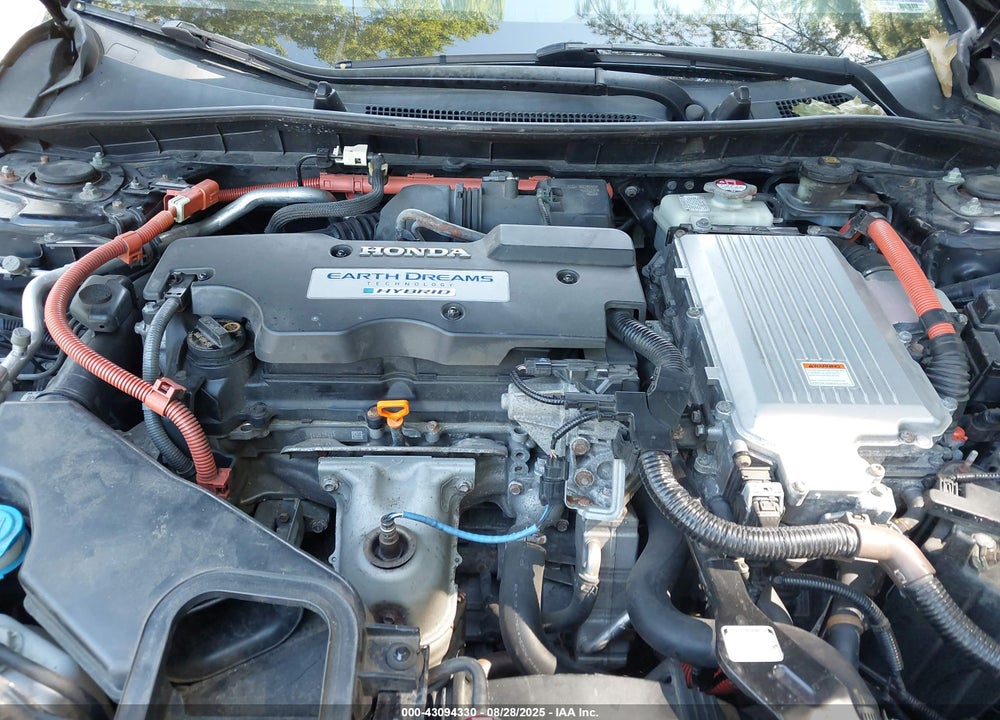 2015 HONDA ACCORD VIN: 1HGCR6F56FA004180