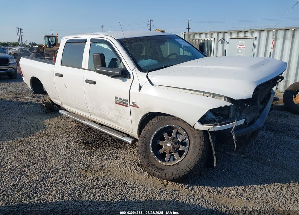 2018 RAM 2500 TRADESMAN  4X4 6'4 BOX VIN: 3C6UR5CL4JG148408