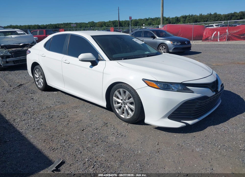 2020 TOYOTA CAMRY LE VIN: 4T1C11AK4LU370179