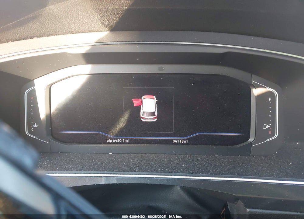 2019 VOLKSWAGEN TIGUAN VIN: 3VV3B7AX7KM095816