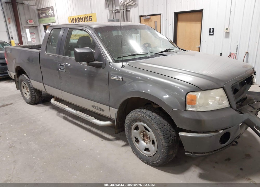 2006 FORD F-150 STX/XL/XLT VIN: 1FTRX14WX6NA15723