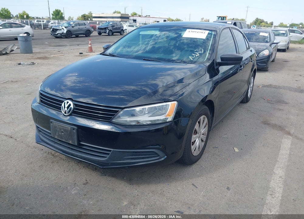 2014 VOLKSWAGEN JETTA 2.0L S VIN: 3VW2K7AJ3EM209043