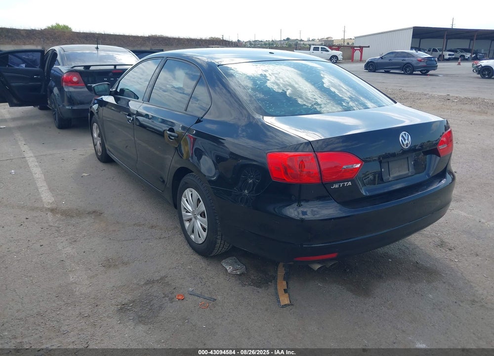 2014 VOLKSWAGEN JETTA 2.0L S VIN: 3VW2K7AJ3EM209043
