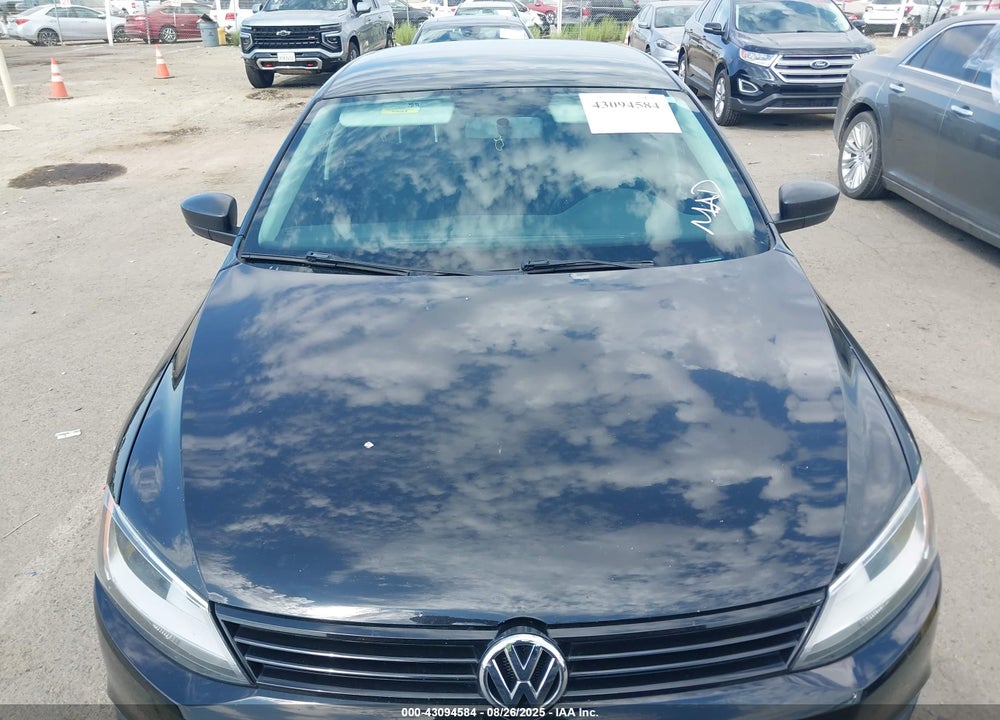 2014 VOLKSWAGEN JETTA 2.0L S VIN: 3VW2K7AJ3EM209043