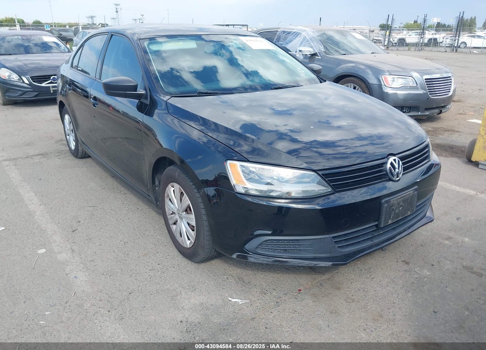 2014 VOLKSWAGEN JETTA 2.0L S VIN: 3VW2K7AJ3EM209043
