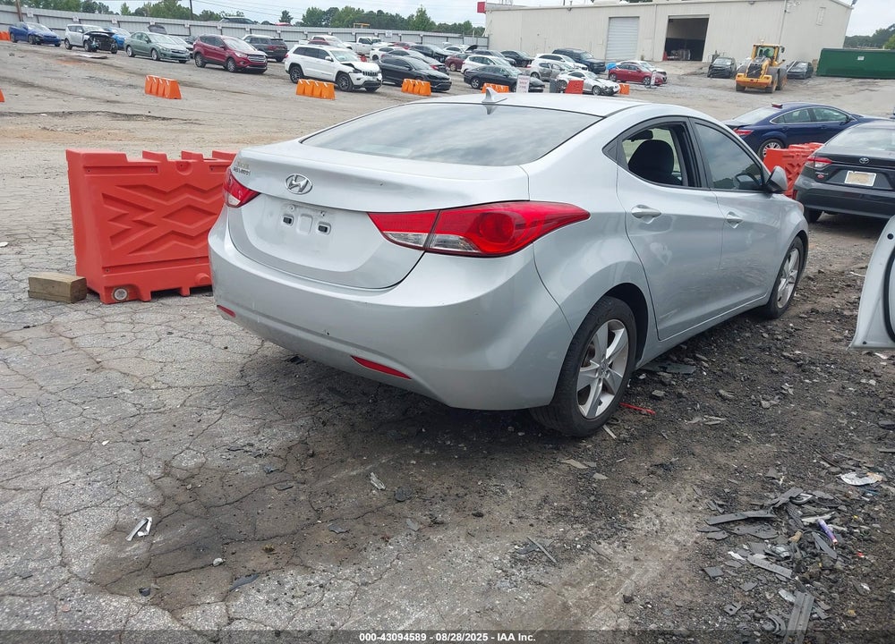 2013 HYUNDAI ELANTRA VIN: 5NPDH4AE5DH355797