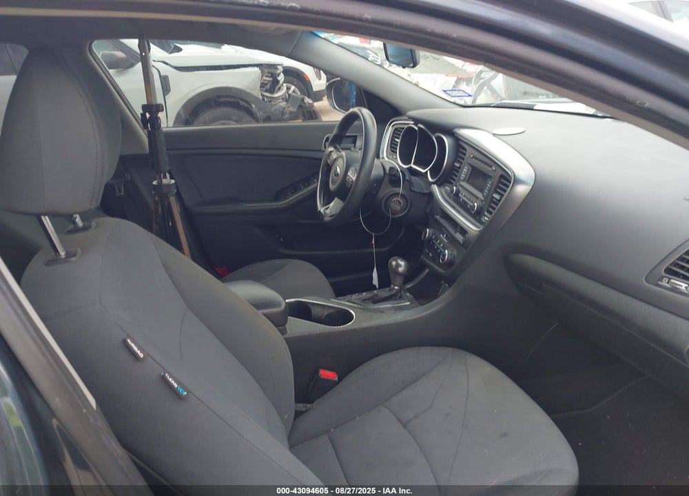 2015 KIA OPTIMA VIN: KNAGM4A72F5602963