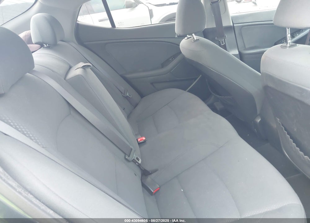 2015 KIA OPTIMA VIN: KNAGM4A72F5602963