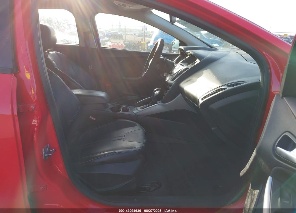 2013 FORD FOCUS SE VIN: 1FADP3F22DL267531