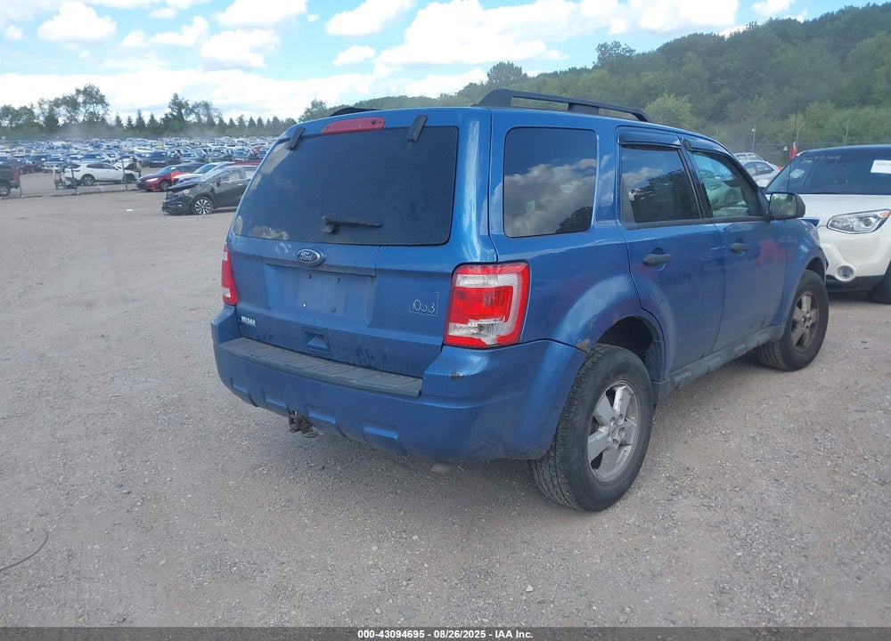 2010 FORD ESCAPE VIN: 1FMCU0D7XAKA09833