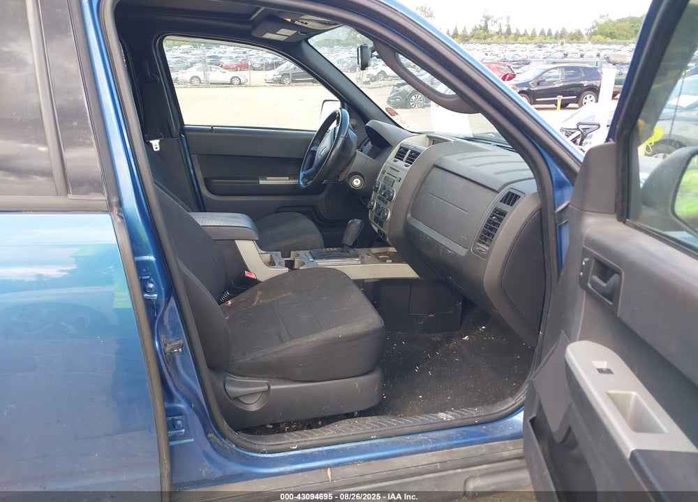 2010 FORD ESCAPE VIN: 1FMCU0D7XAKA09833