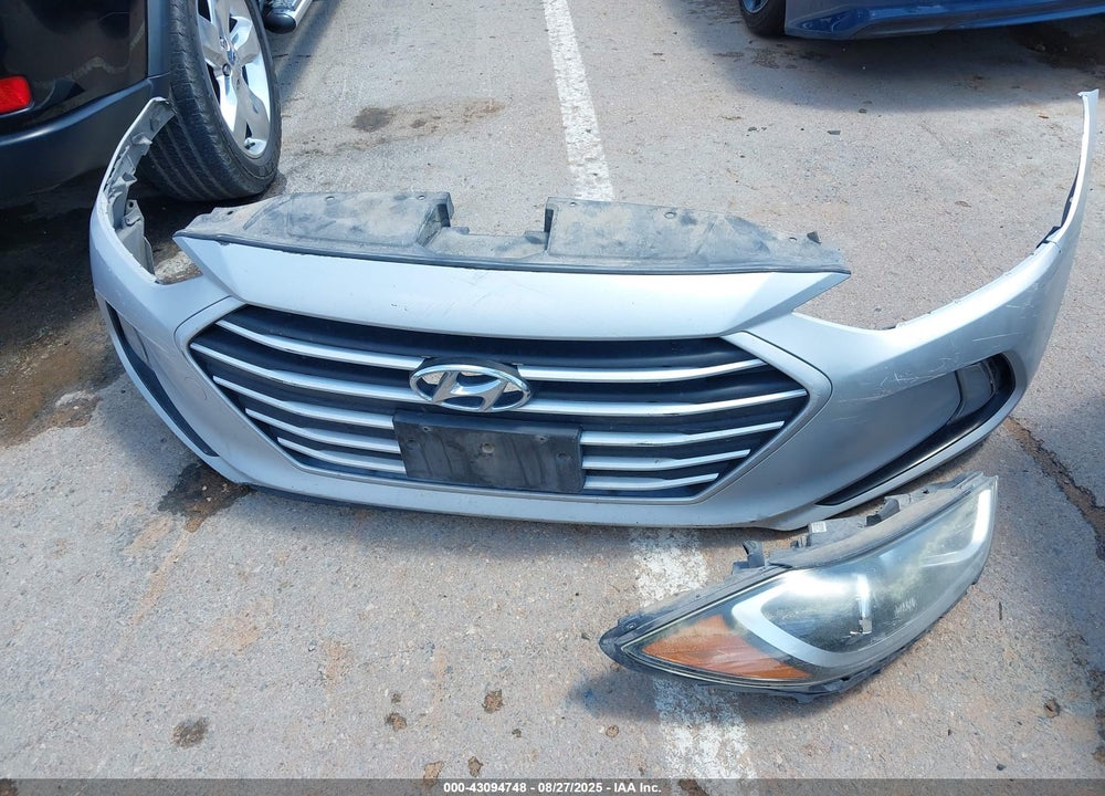2018 HYUNDAI ELANTRA VIN: KMHD84LF0JU567039