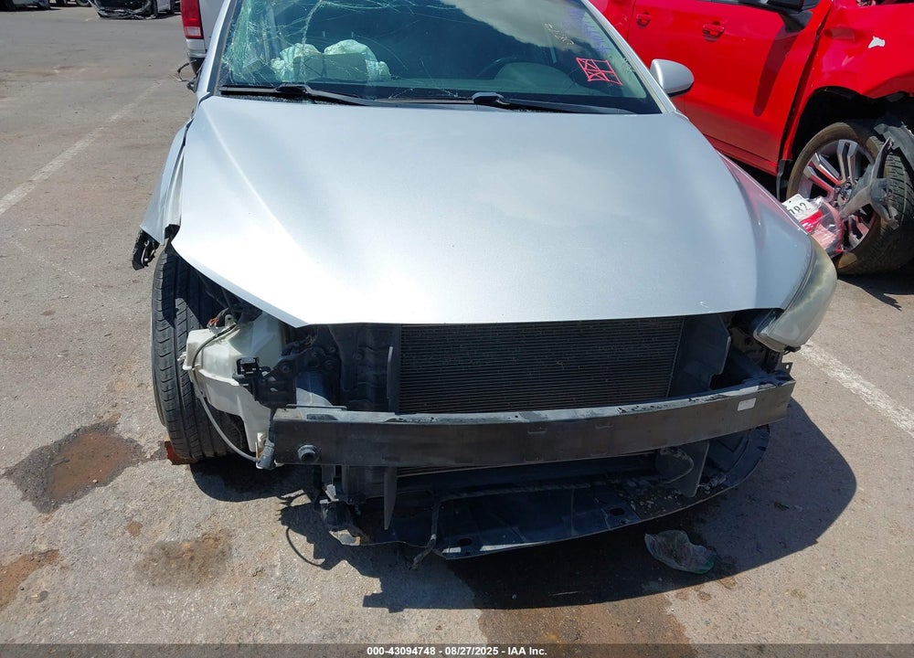 2018 HYUNDAI ELANTRA VIN: KMHD84LF0JU567039