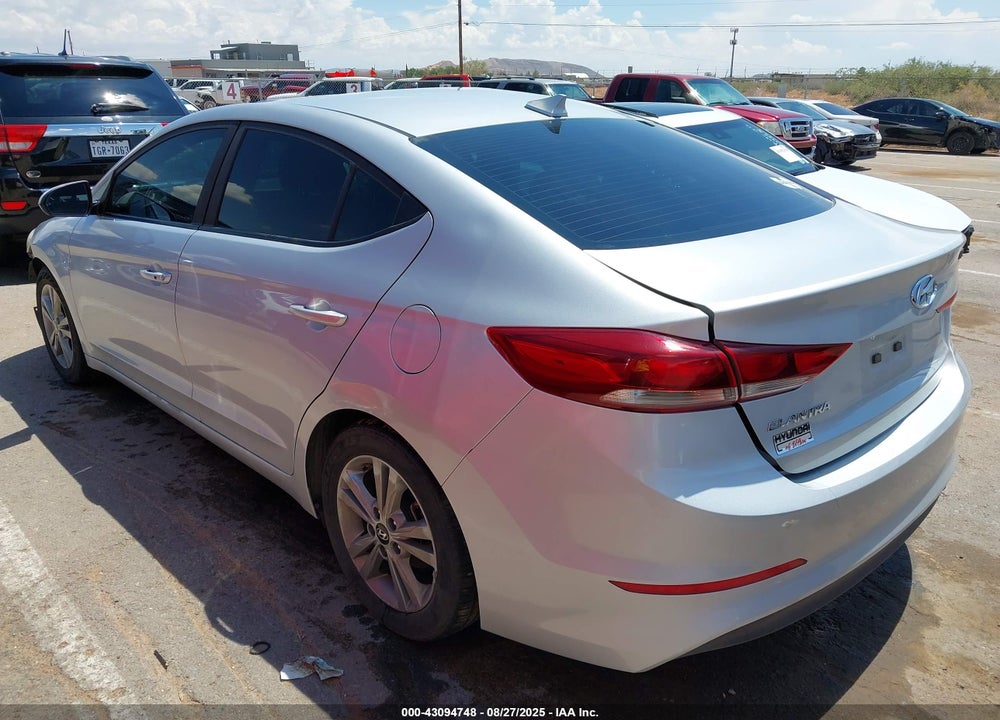 2018 HYUNDAI ELANTRA VIN: KMHD84LF0JU567039
